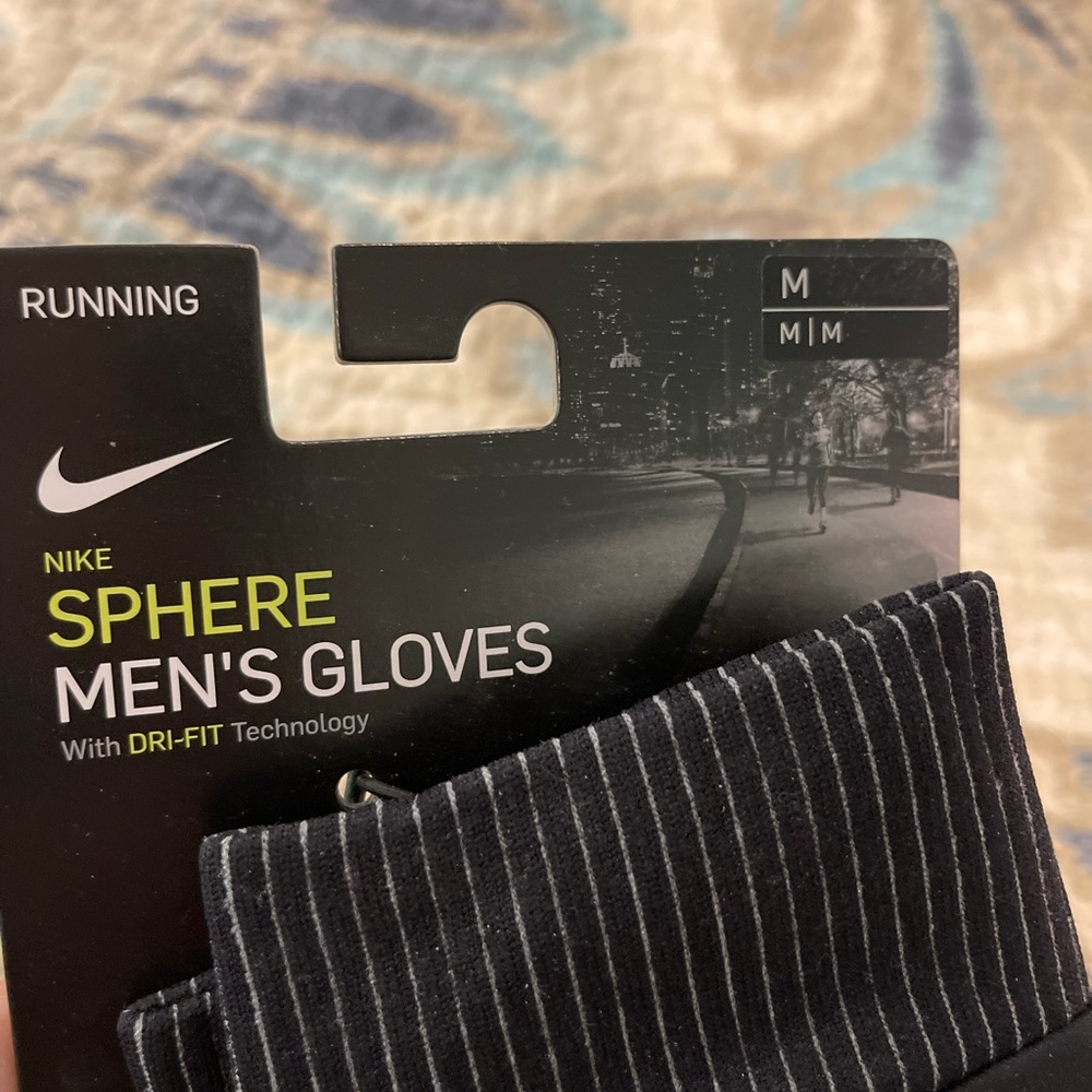 Nike Sphere Mens running gloves